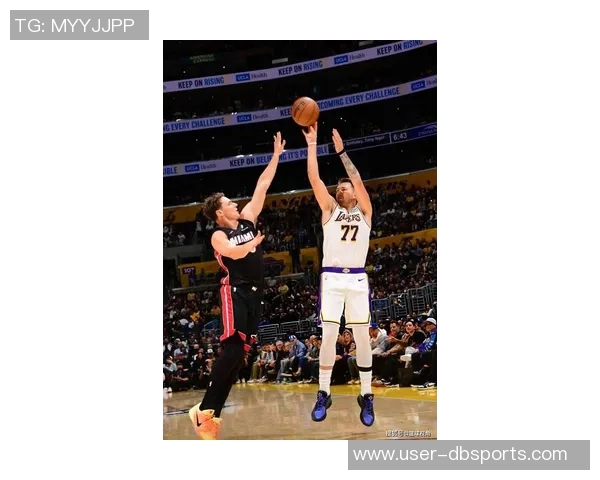 东契奇分享找回准星的秘诀:专注提升出手机会忘却投丢的烦恼 东契奇分享找回准星的秘诀:专注提升出手机会忘却投丢的烦恼