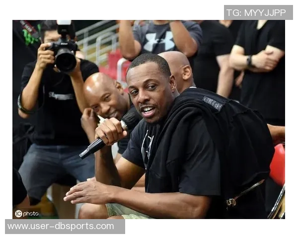 夜店遭遇刺杀事件皮尔斯感慨夹克救命只想结识女孩 夜店遭遇刺杀事件皮尔斯感慨夹克救命只想结识女孩